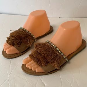 Bamboo brown suede sandals